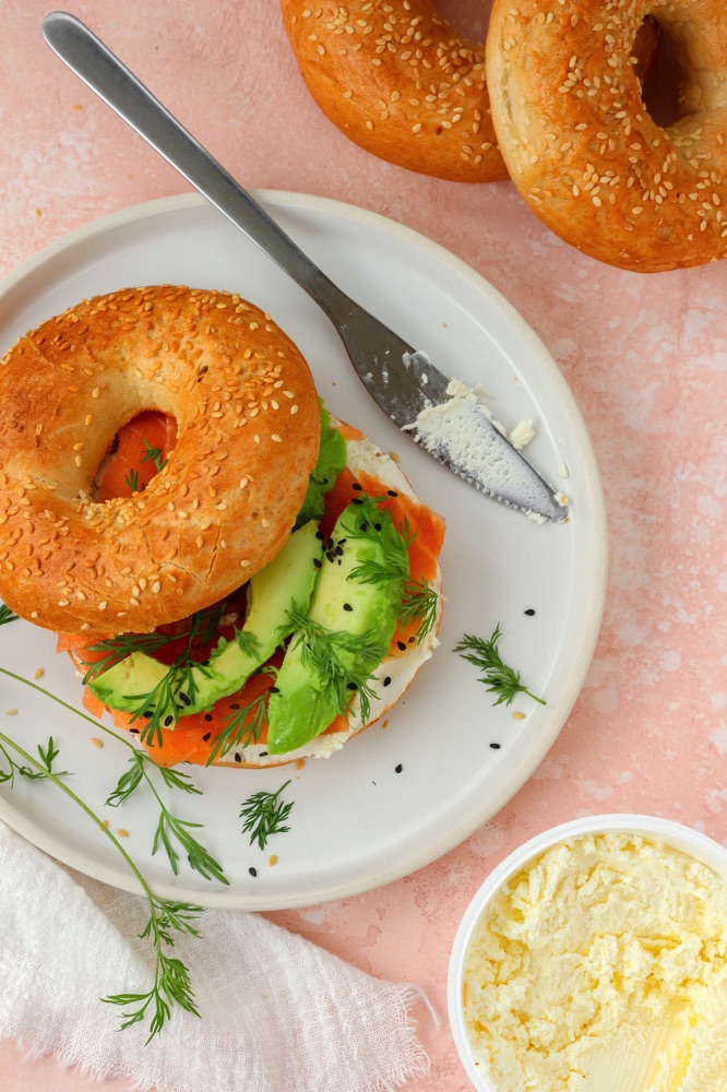 bagel zalm en avocado - makkelijke lunch